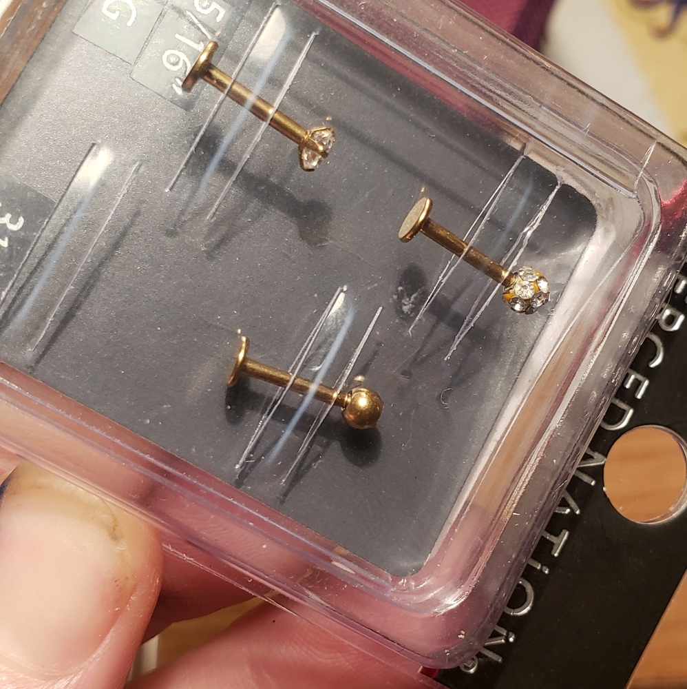 3 Piece Spencers/Hot Topic Professional Grade Labret/Monroe/Tragus Studs - Picture 3 of 3